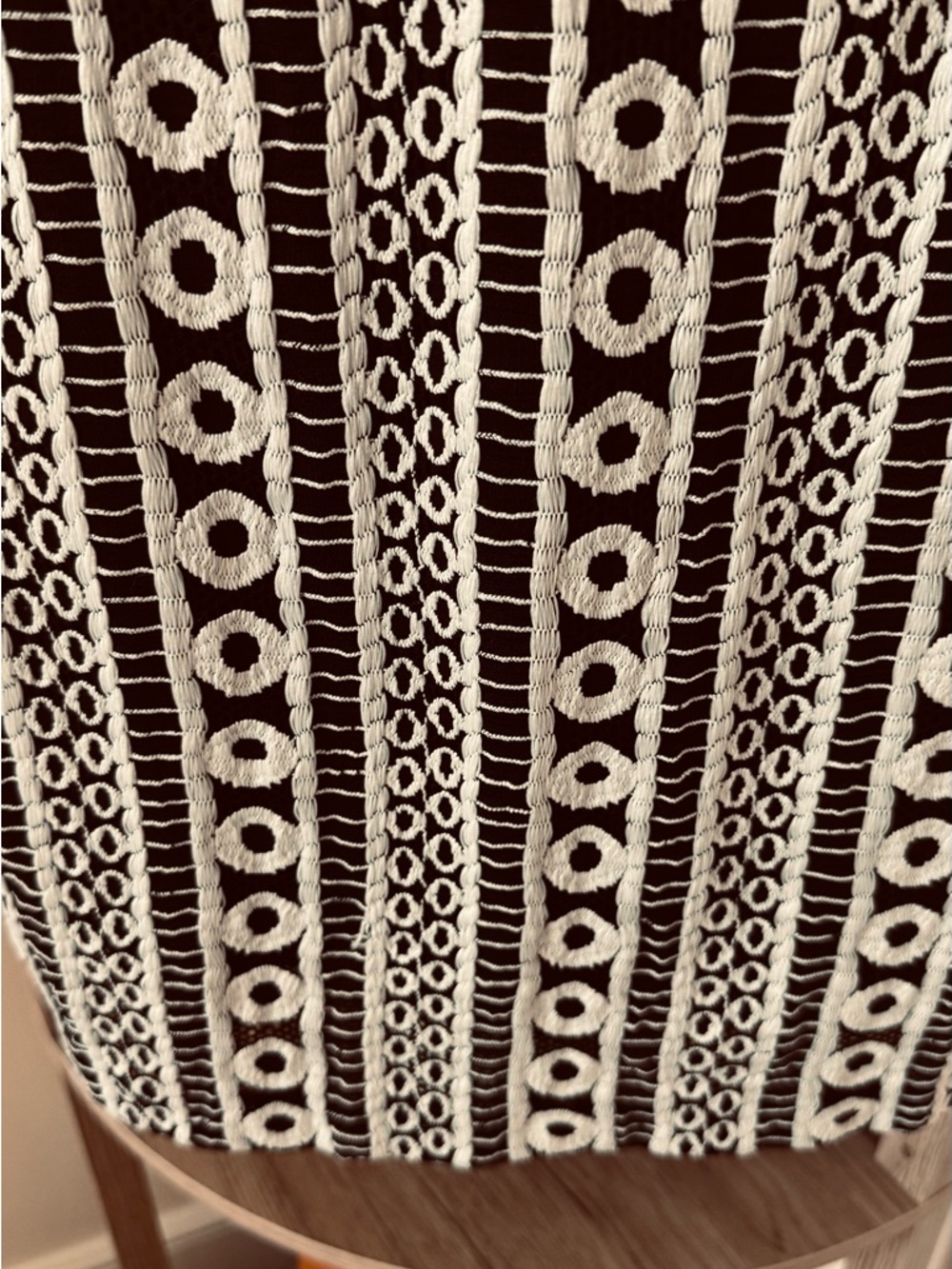 Calvin Klein Black & White Lace-Effect Midi Sheath Dress - Picture 4 of 10